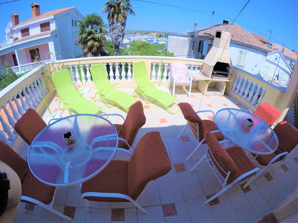 Orange City Apartment'S Repic Биоград-на-Мору Экстерьер фото
