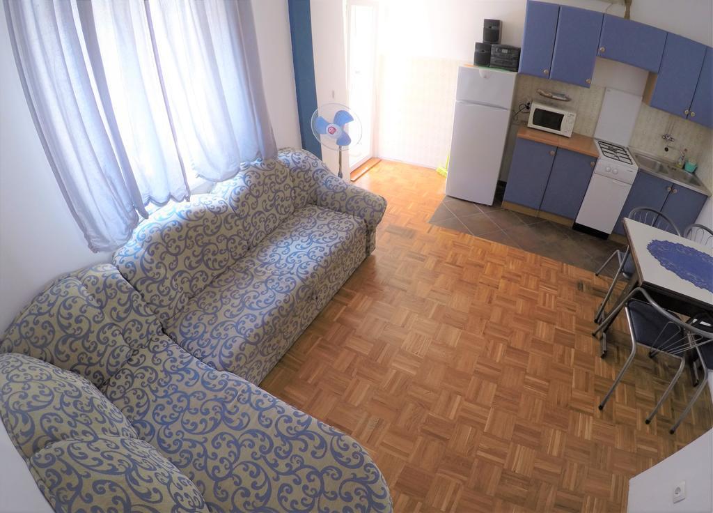 Orange City Apartment'S Repic Биоград-на-Мору Экстерьер фото